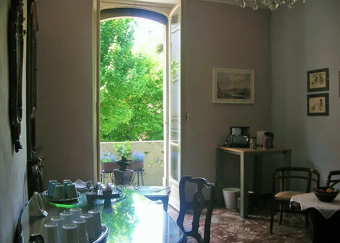 Croisette ゲストハウス トリノ